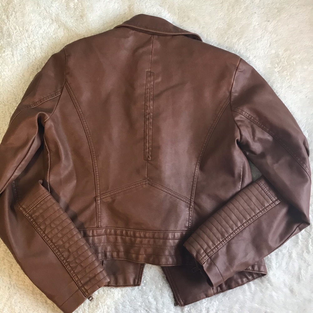 Jacket - Picture 4 of 4